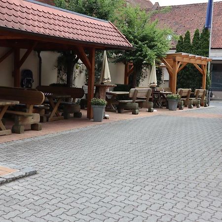 Gasthof Pension Kettler Oberasbach Ngoại thất bức ảnh