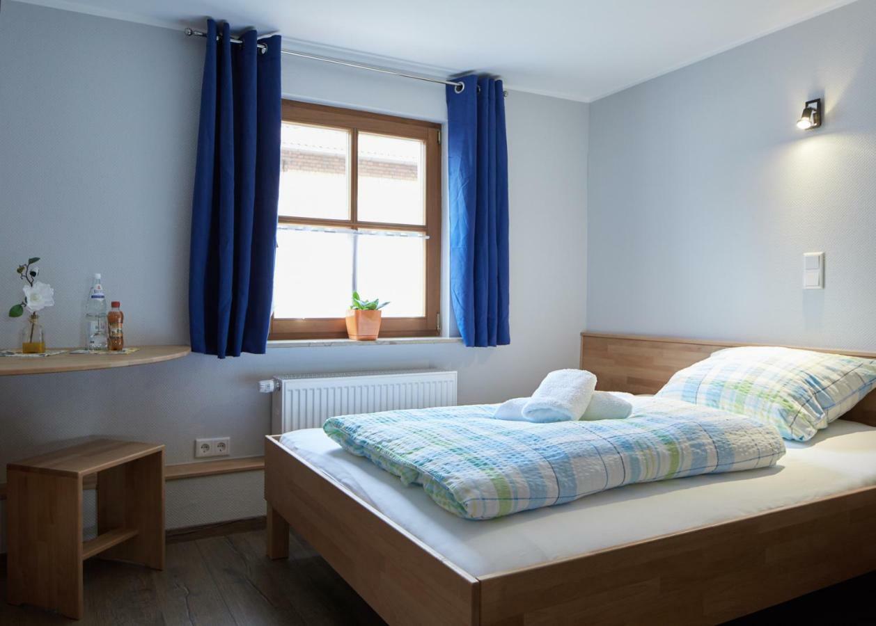 Gasthof Pension Kettler Oberasbach Ngoại thất bức ảnh