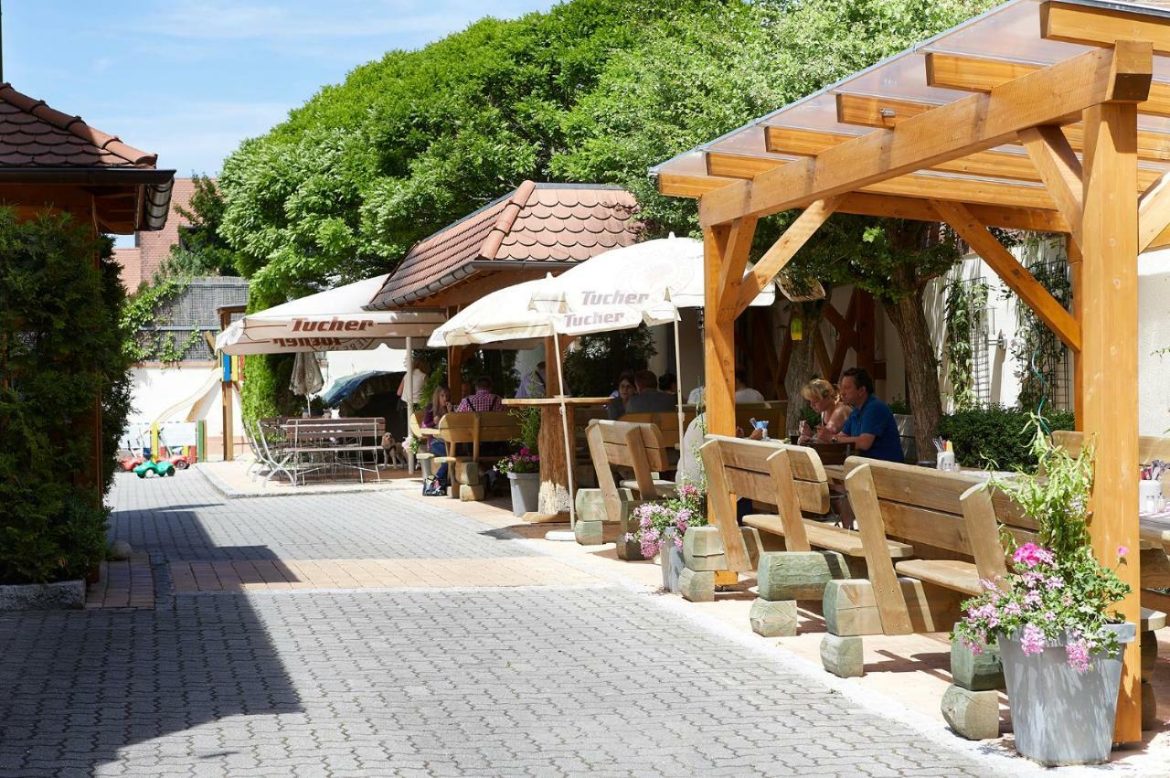 Gasthof Pension Kettler Oberasbach Ngoại thất bức ảnh